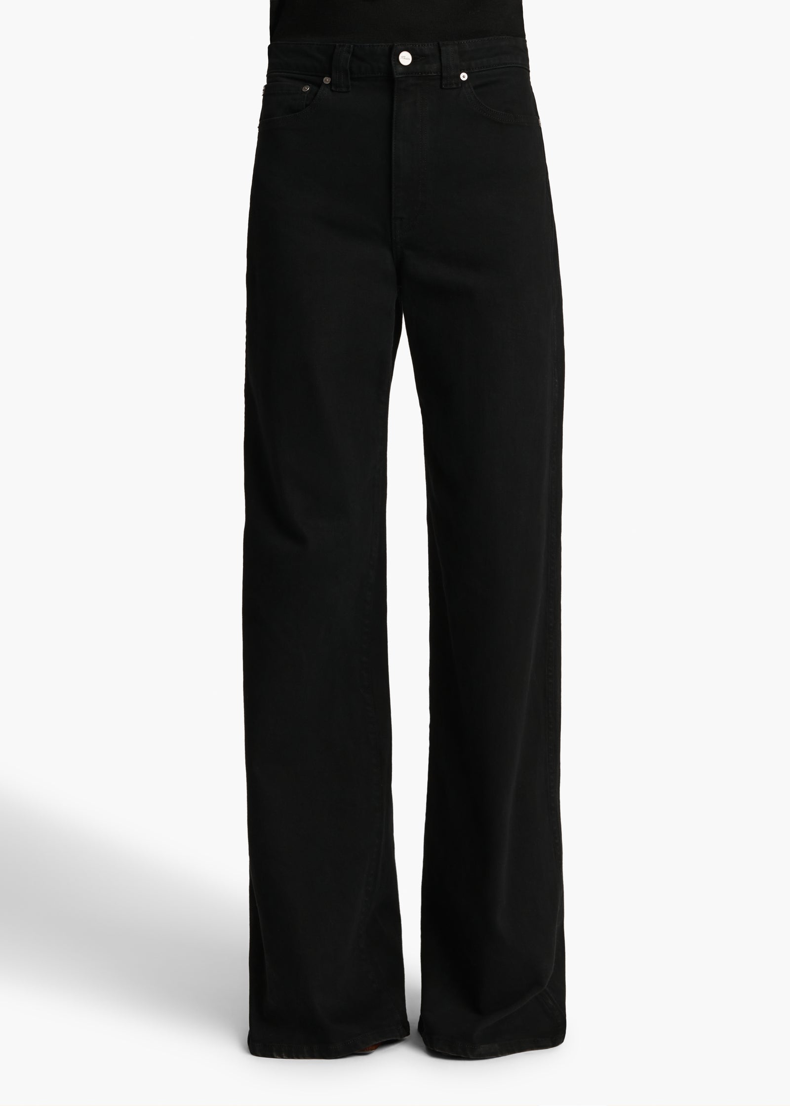  Dane Jean in Carlyle FRONT VIEW